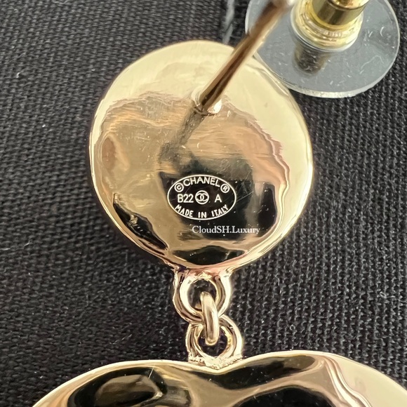 Auth Chanel Classic Black CC Logo Pearl Dangle Earrings-BNIB - Picture 6 of 8